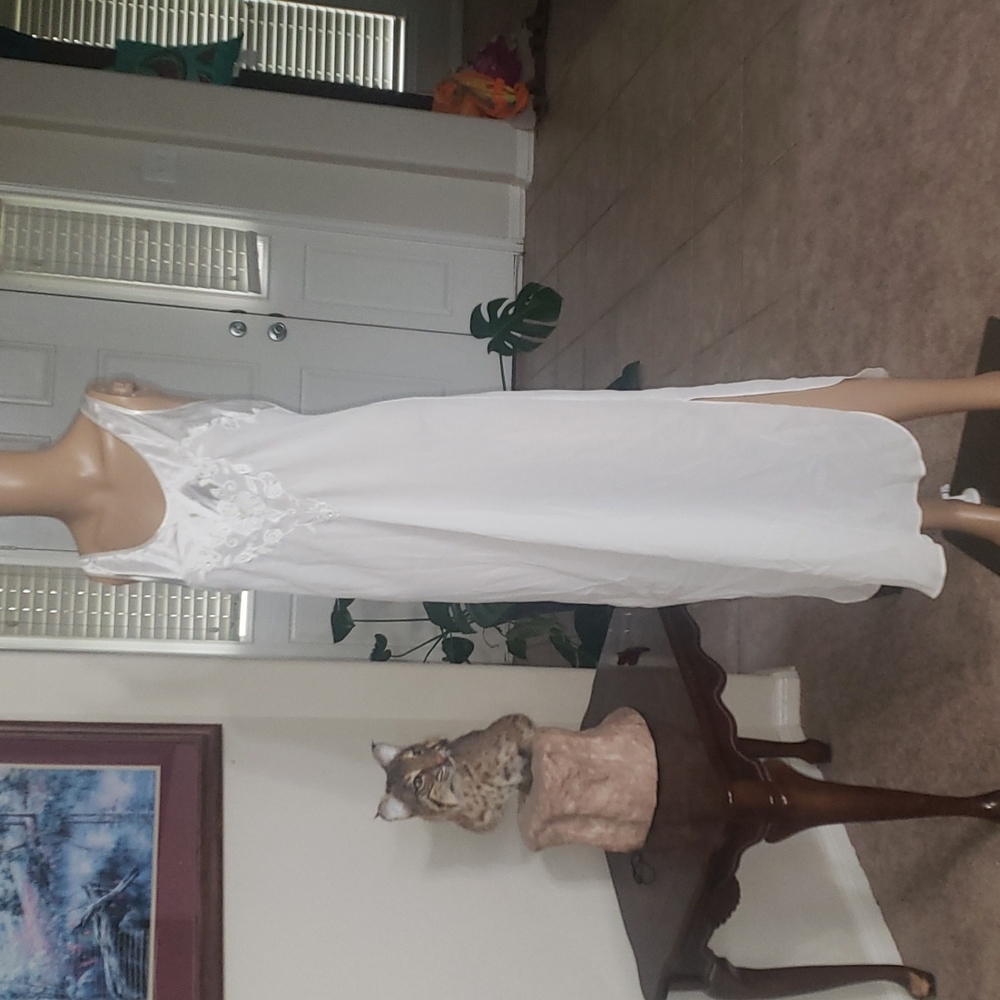 Intimo Amore xl beaded scoopneck lace pajama dress cross back straps